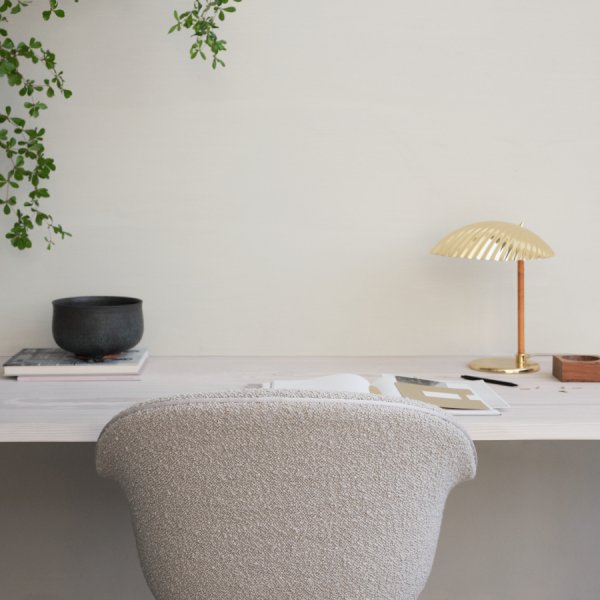 Lampe coquillage doré Gubi