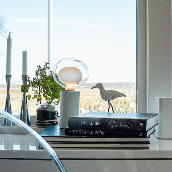 Socle tube blanc
